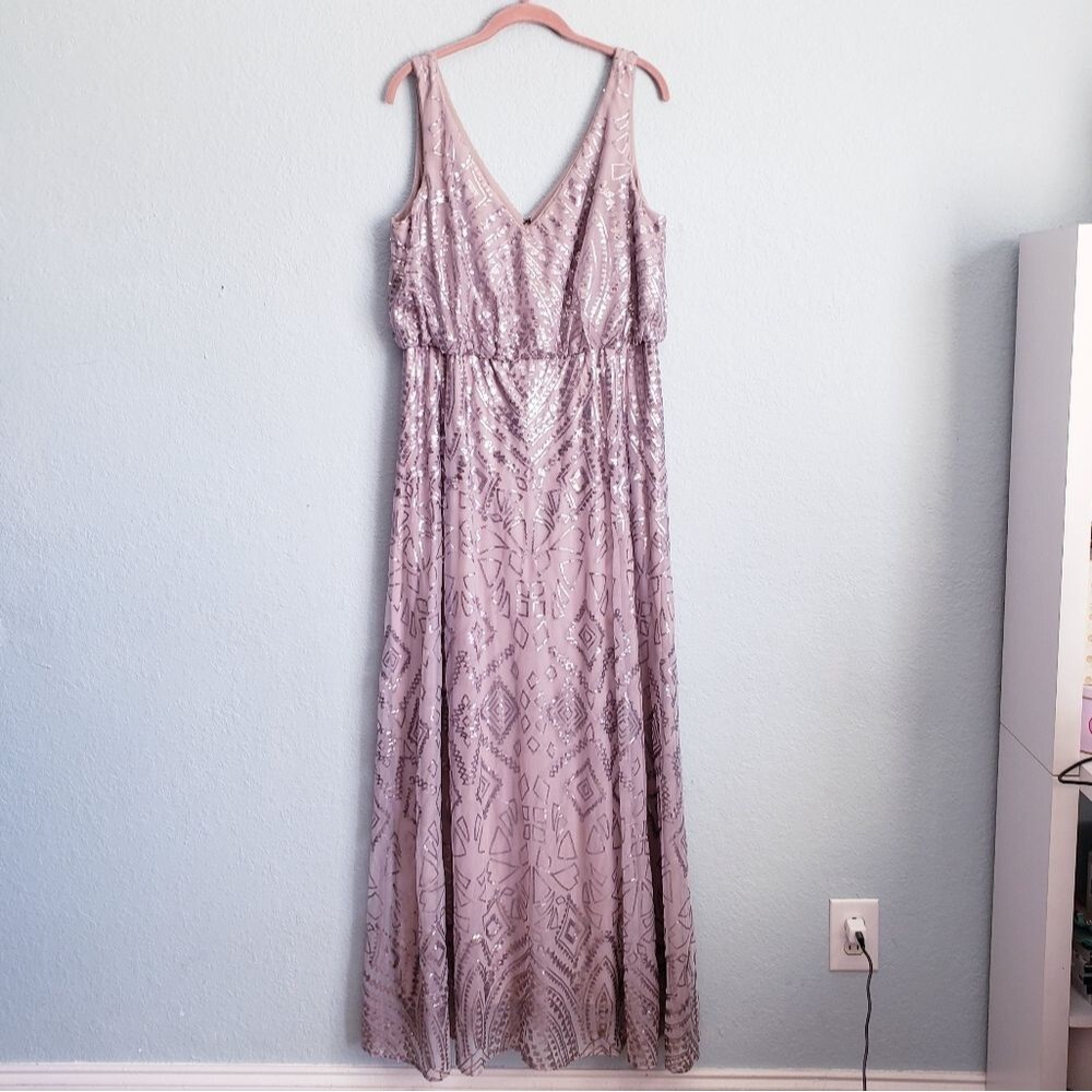 Marina Rose Gold Sequin Mesh V-neck Dress - Picture 2 of 10